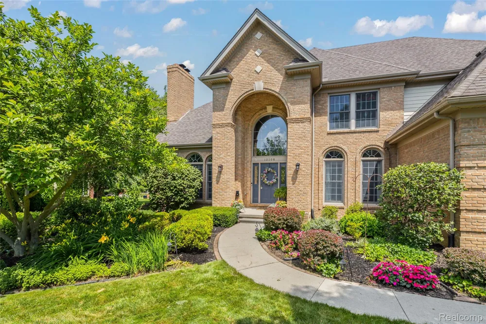 12106 Deer Creek Run Plymouth Charter Township, MI 48170