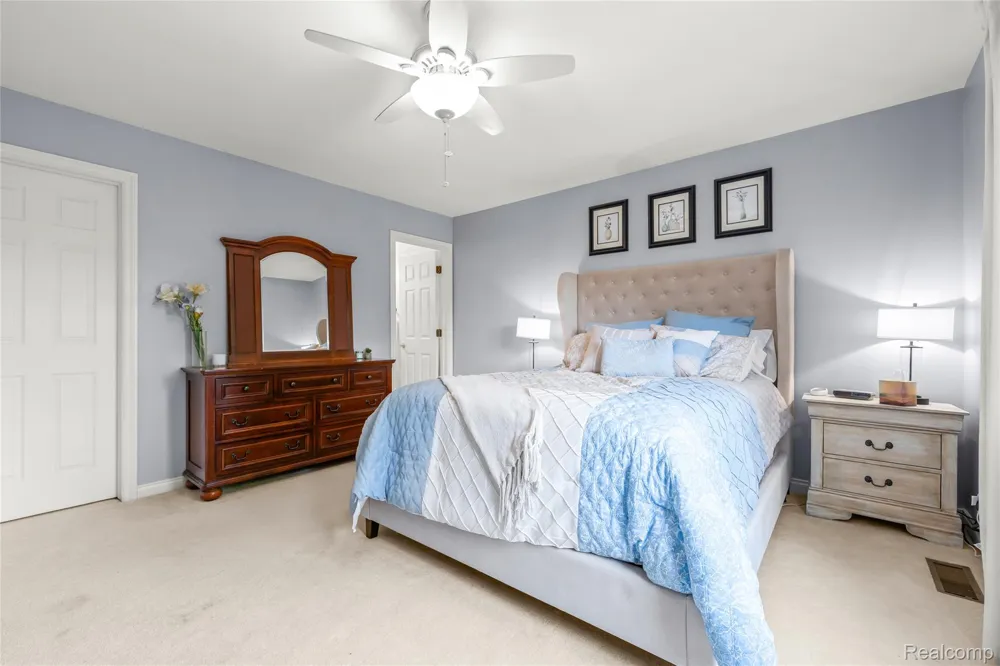 12106 Deer Creek Run Plymouth Charter Township, MI 48170