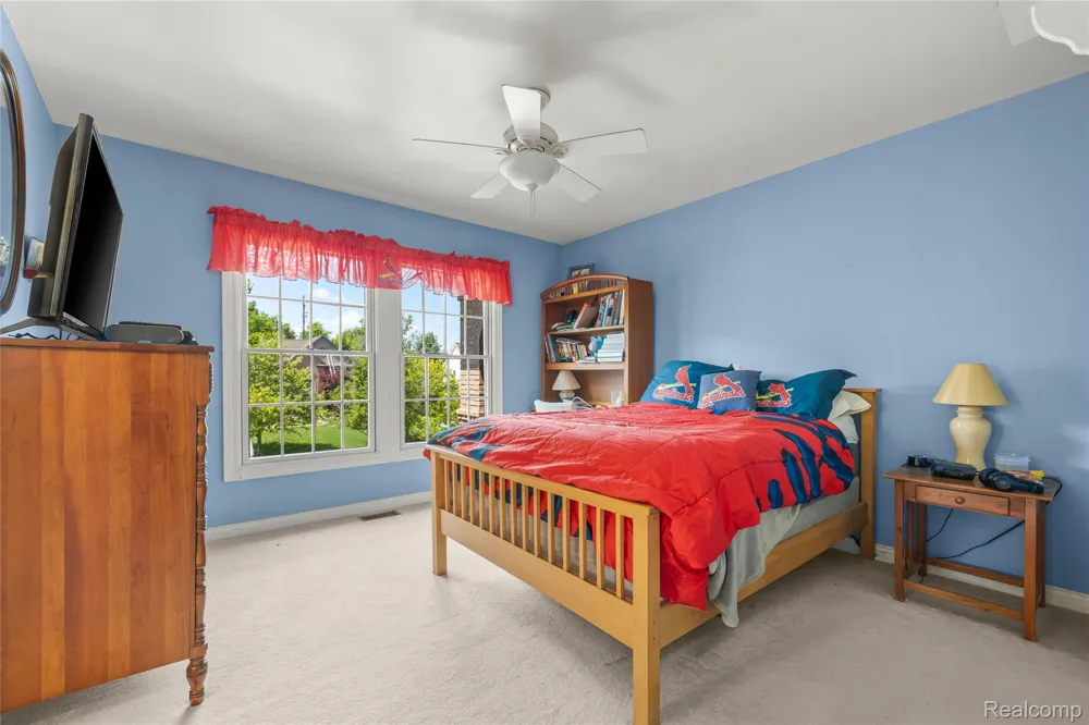 12106 Deer Creek Run Plymouth Charter Township, MI 48170
