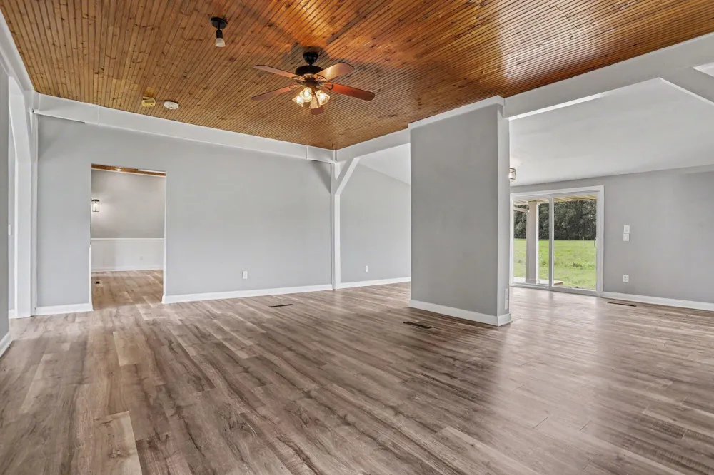 33594 M 60 Leonidas Township, MI 49011