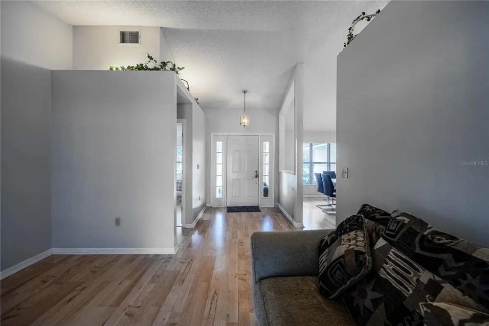 1749 LADY BOWERS TRAIL Lakeland, FL 33809