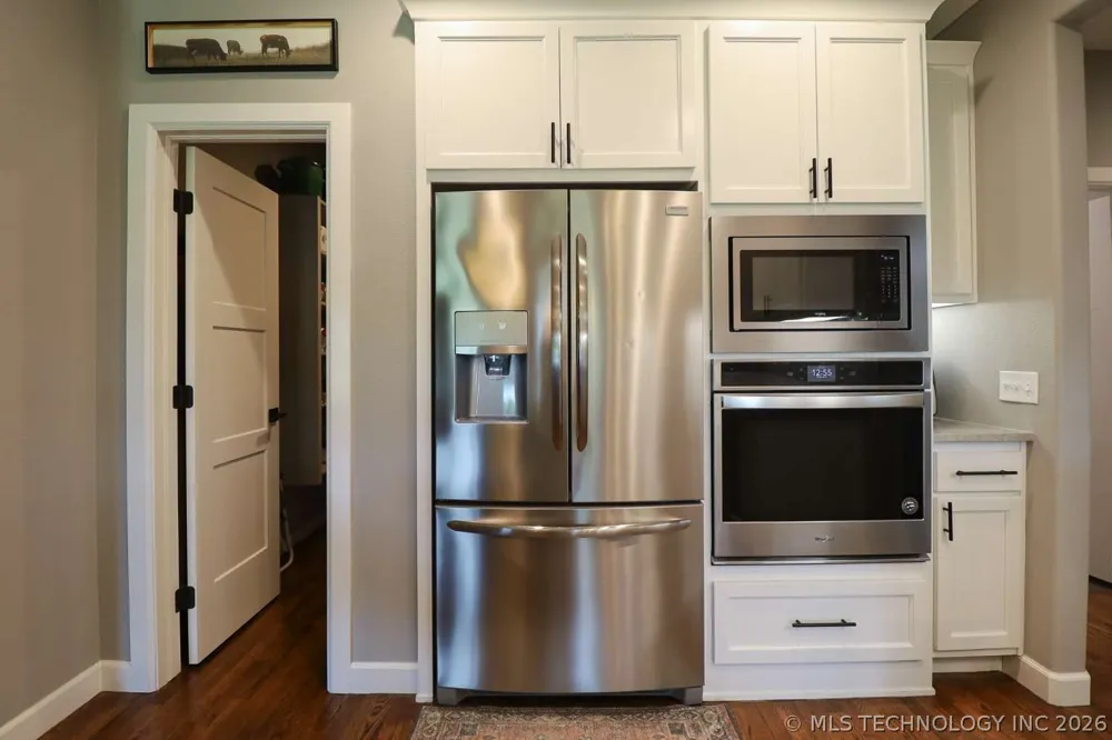 8716 E Detroit Street Broken Arrow, OK 74014