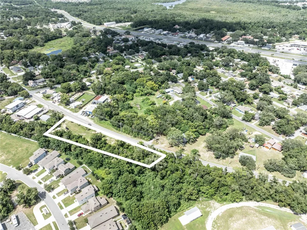 801 S DIXIE AVENUE #A Fruitland Park, FL 34731