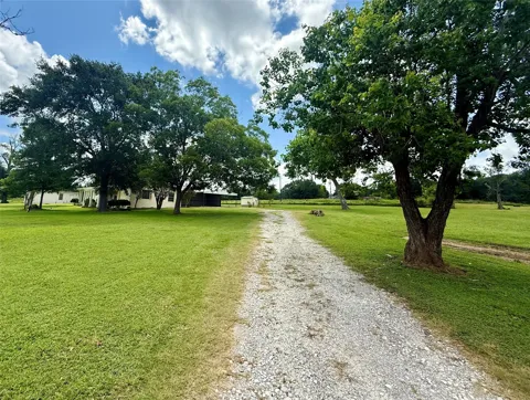 2433 County Road 409