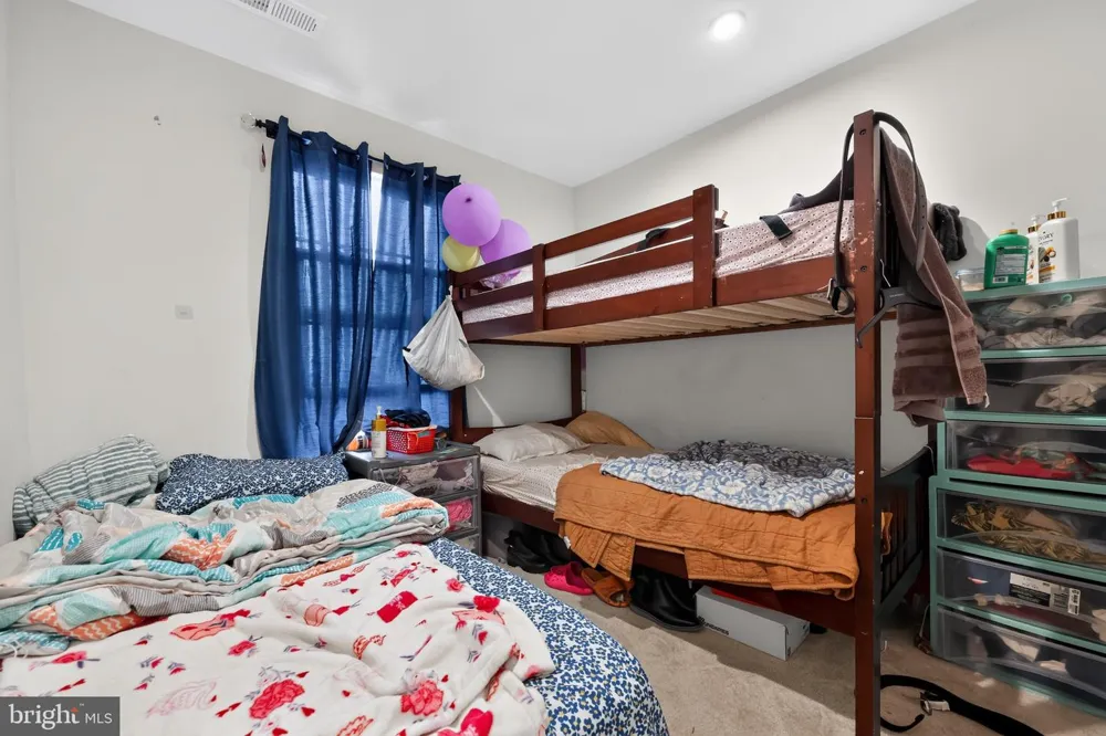 109 PLAZA DRIVE Sicklerville, NJ 08081