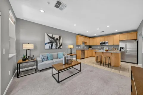 88 Jackson Avenue #307