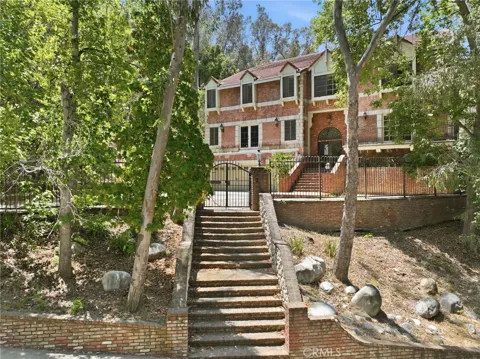 3243 Iredell