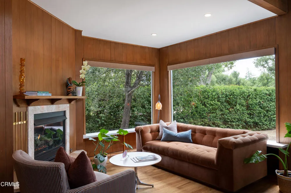 2046 Los Encinos Road Ojai, CA 93023