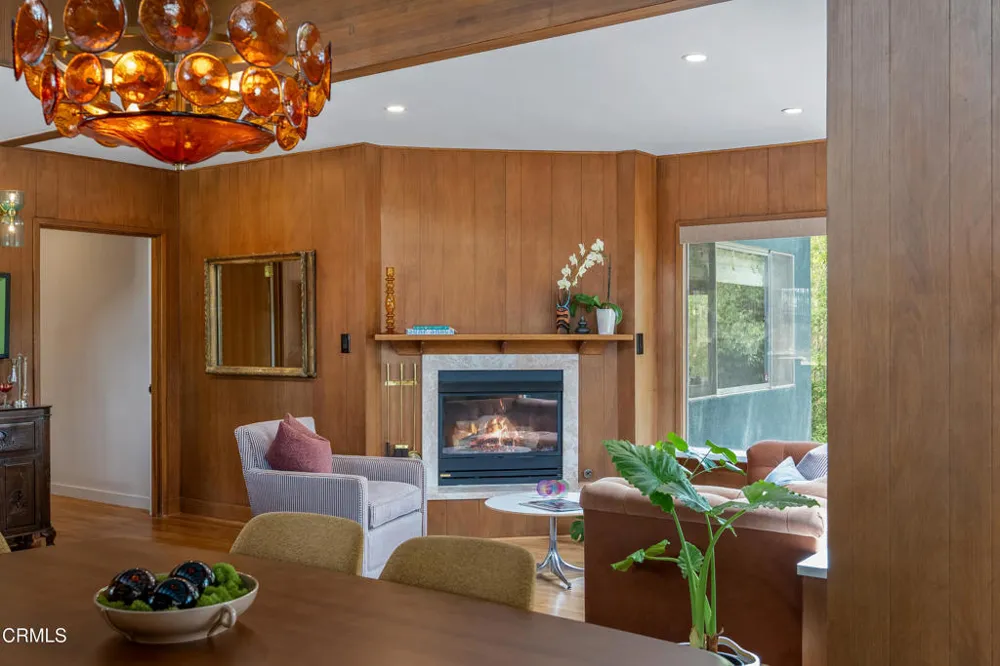2046 Los Encinos Road Ojai, CA 93023
