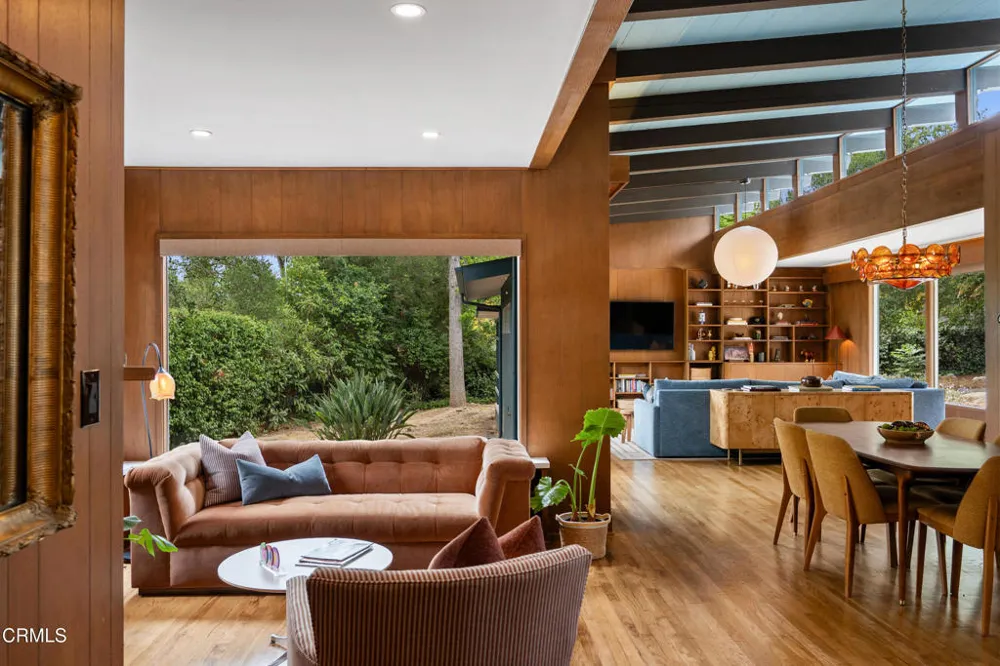 2046 Los Encinos Road Ojai, CA 93023