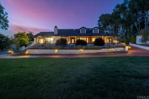 2794 Alta Vista Drive
