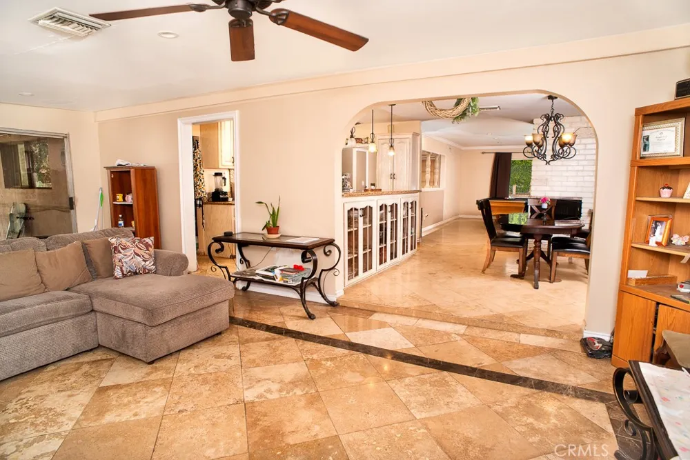 11838 Terra Bella Sylmar, CA 91342