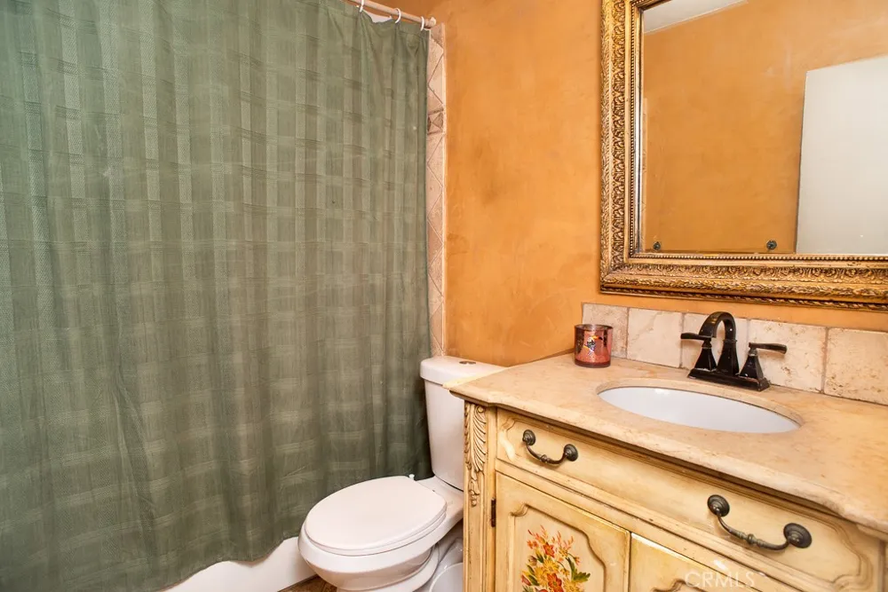 11838 Terra Bella Sylmar, CA 91342