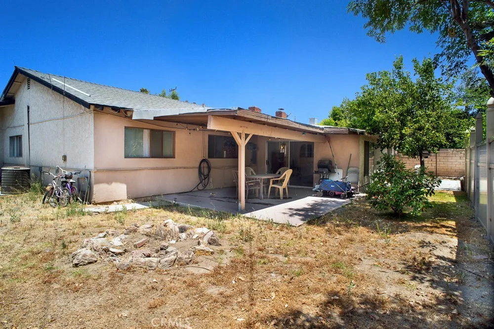 11838 Terra Bella Sylmar, CA 91342