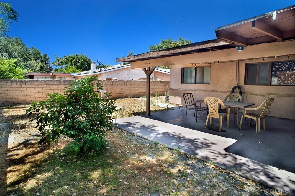 11838 Terra Bella Sylmar, CA 91342