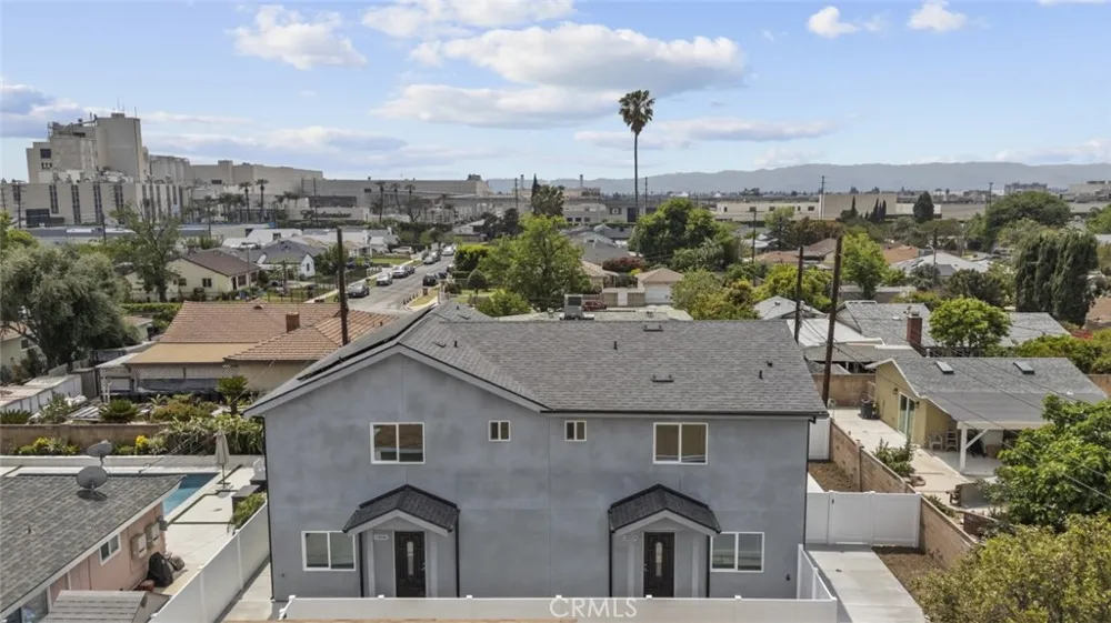 15836 Eccles Street North Hills, CA 91343