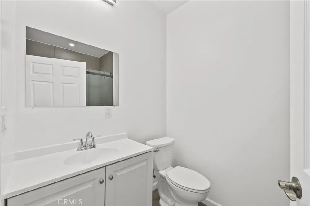 15836 Eccles Street North Hills, CA 91343