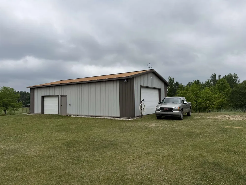 2324 Krumlauf Road Orange Township, MI 49646