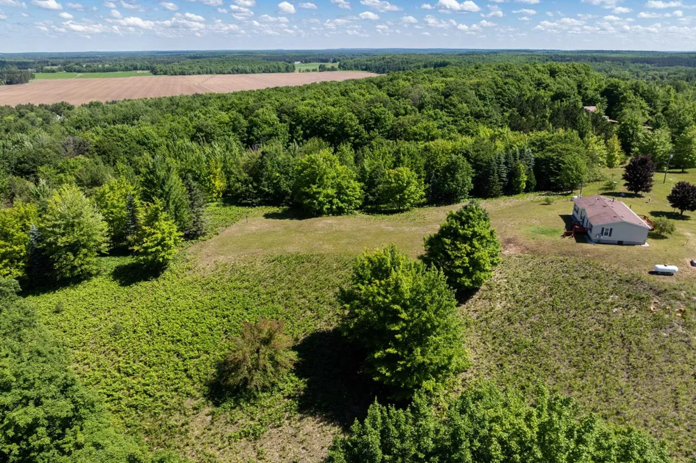 2324 Krumlauf Road Orange Township, MI 49646