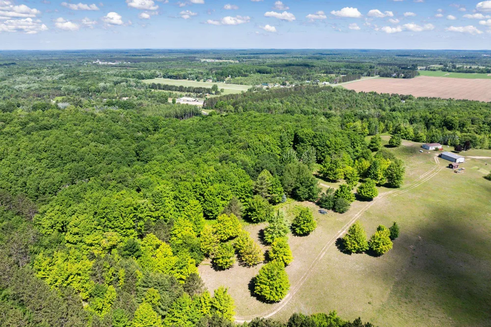 2324 Krumlauf Road Orange Township, MI 49646
