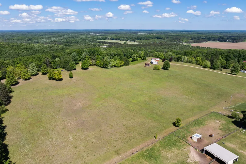 2324 Krumlauf Road Orange Township, MI 49646