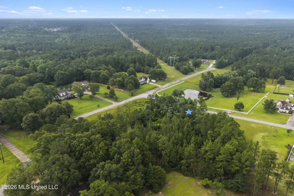 Spring Briar Trail Saucier, MS 39574