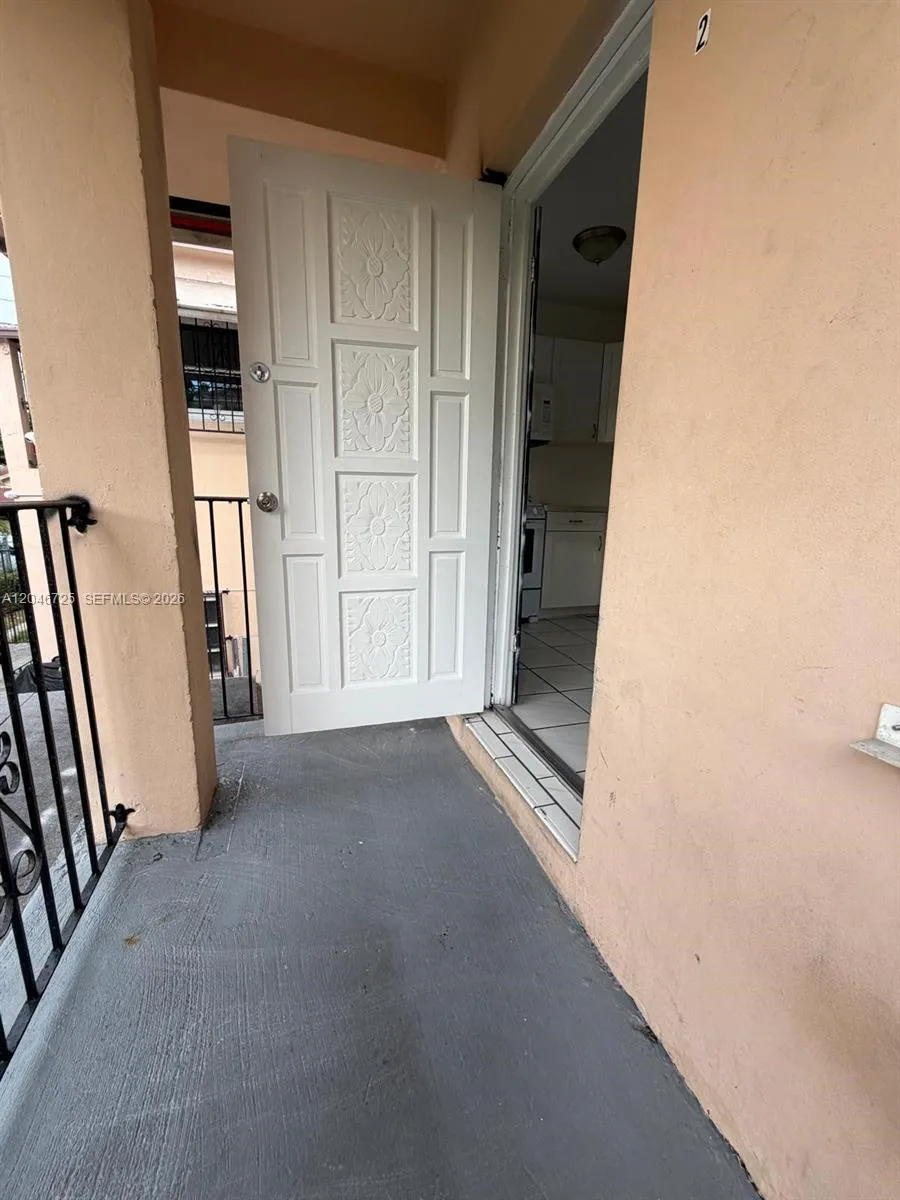 1036 NW 3rd St #2 Miami, FL 33128