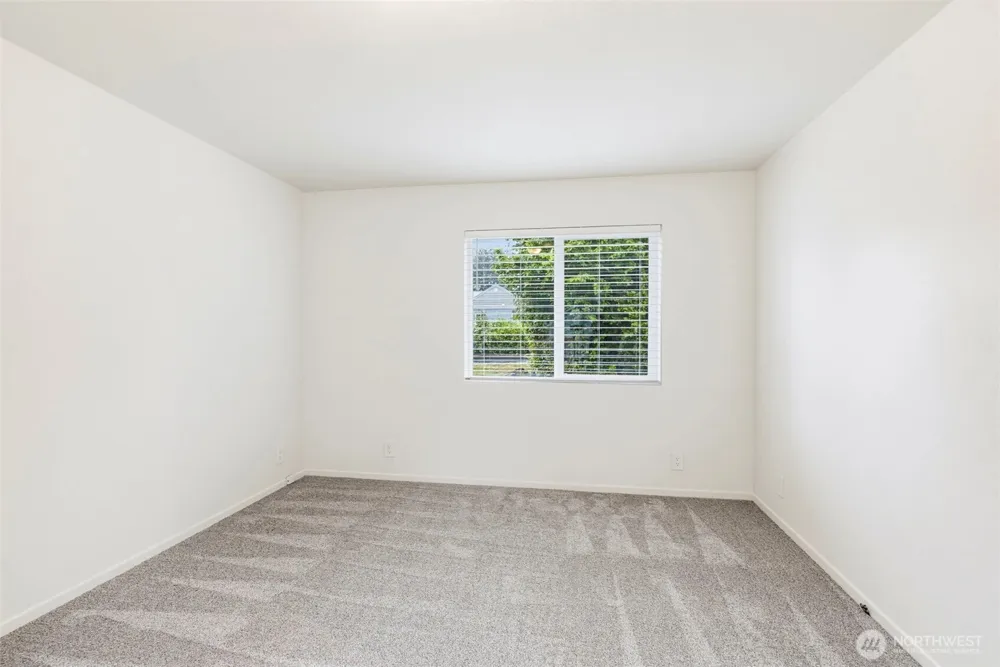 175 Jacobson Road Cathlamet, WA 98612