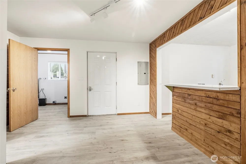 175 Jacobson Road Cathlamet, WA 98612
