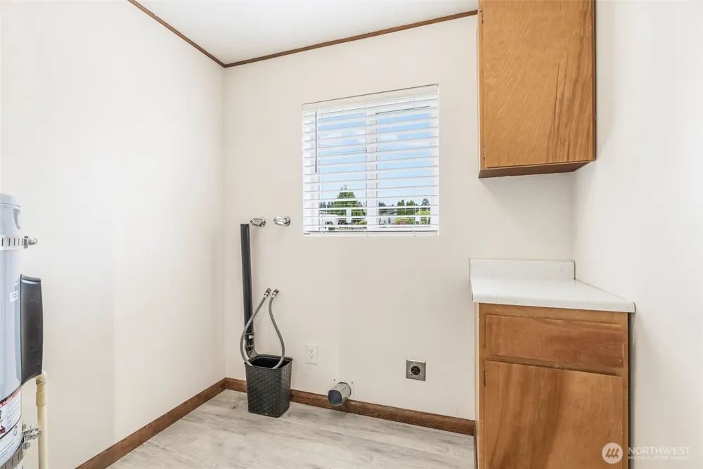 175 Jacobson Road Cathlamet, WA 98612