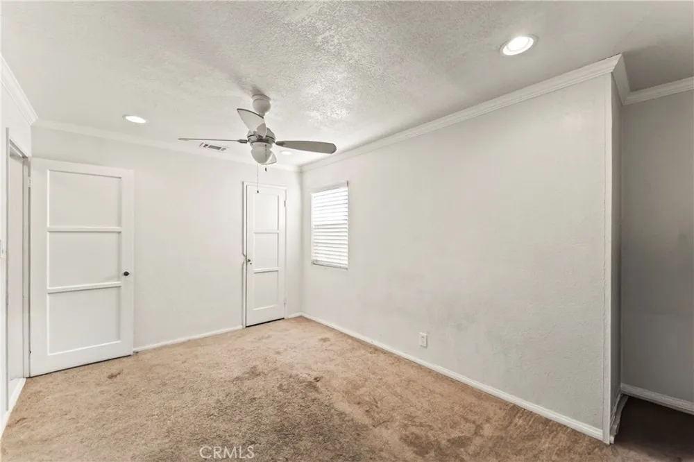 1209 E 124th Street Los Angeles, CA 90059