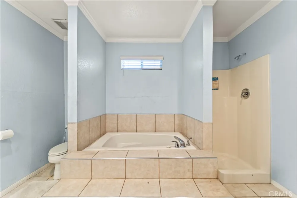1209 E 124th Street Los Angeles, CA 90059