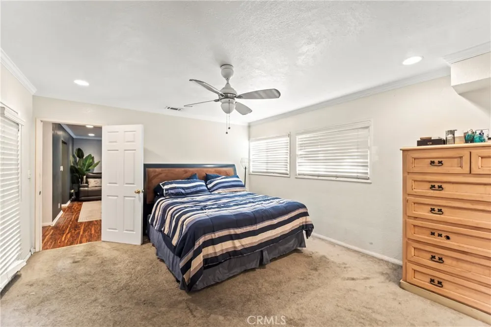 1209 E 124th Street Los Angeles, CA 90059