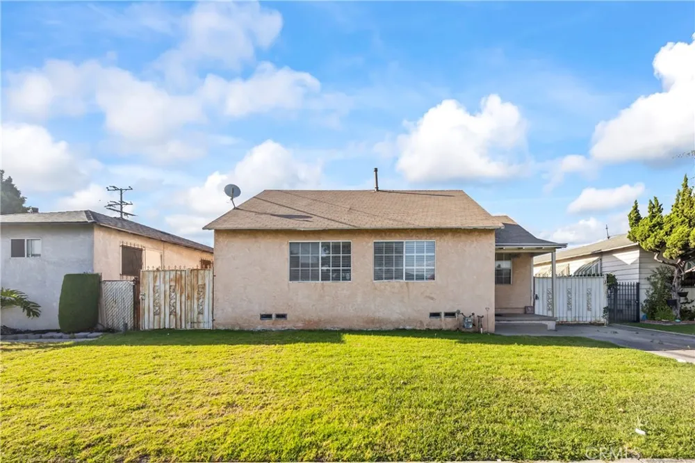 1209 E 124th Street Los Angeles, CA 90059