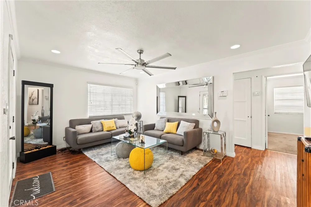 1209 E 124th Street Los Angeles, CA 90059