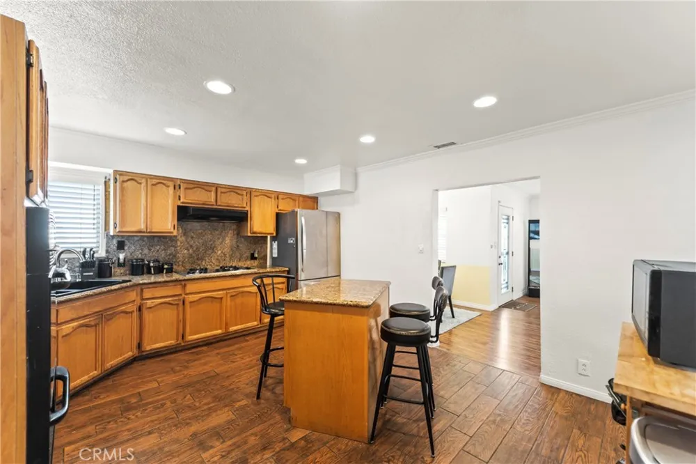 1209 E 124th Street Los Angeles, CA 90059