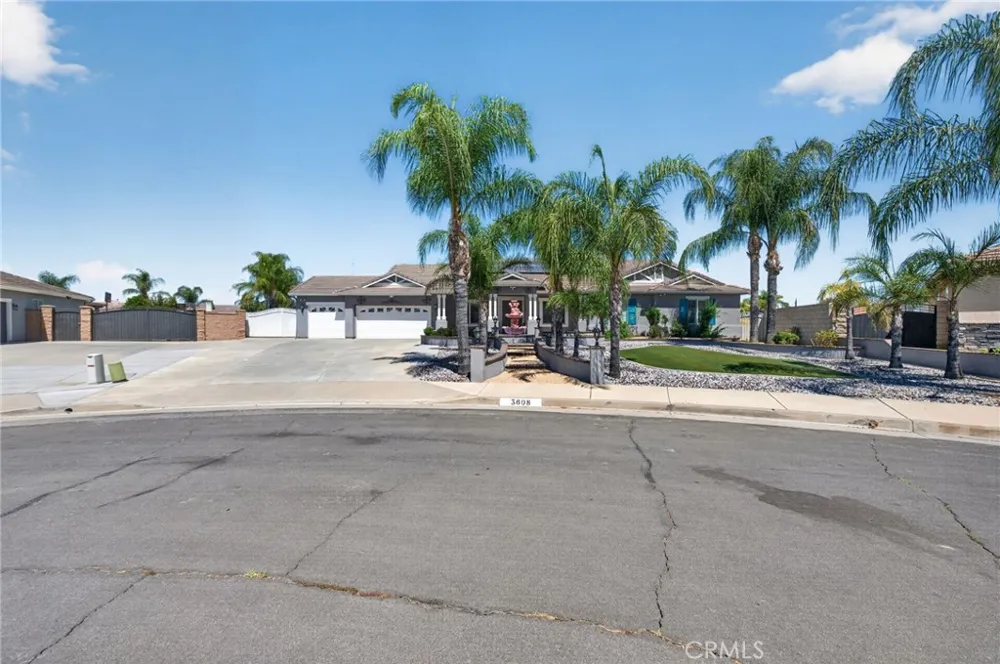 3608 Charolais Place Perris, CA 92571