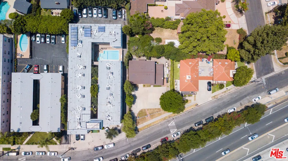 4747 Orion Avenue Sherman Oaks, CA 91403