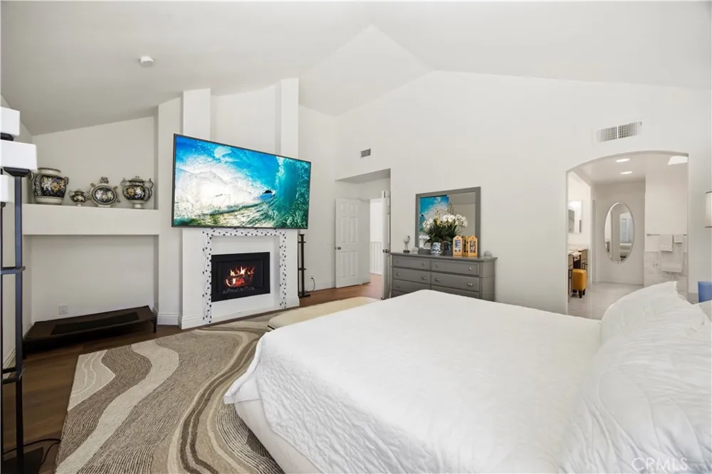 16 Lucerne Newport Beach, CA 92660