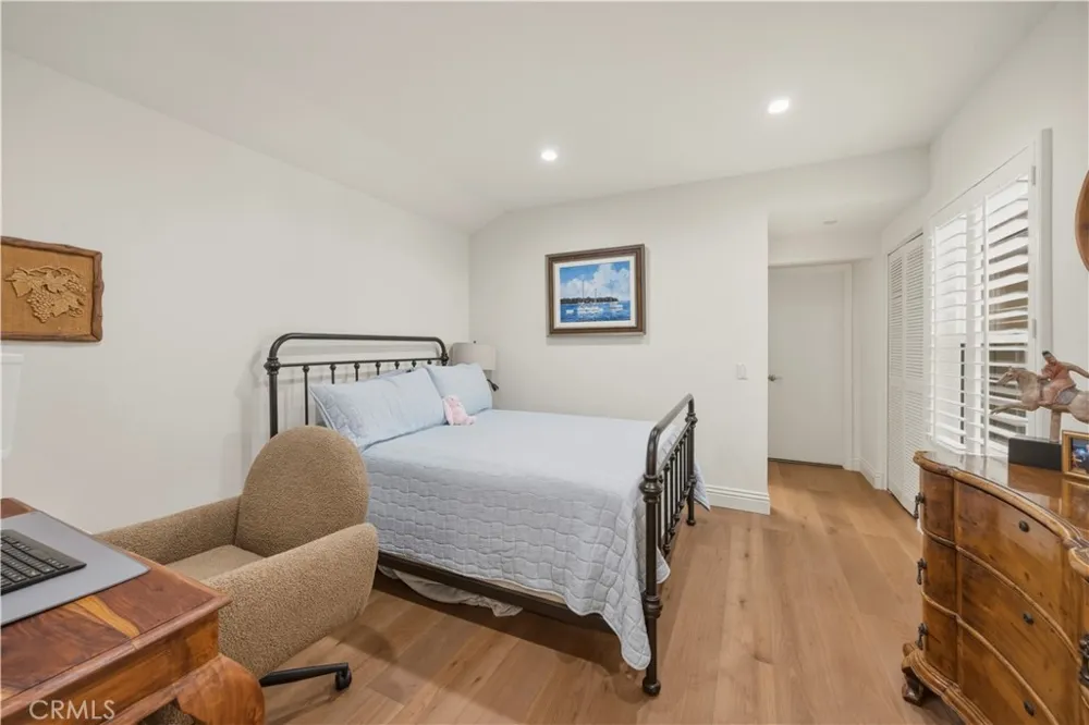 16 Lucerne Newport Beach, CA 92660