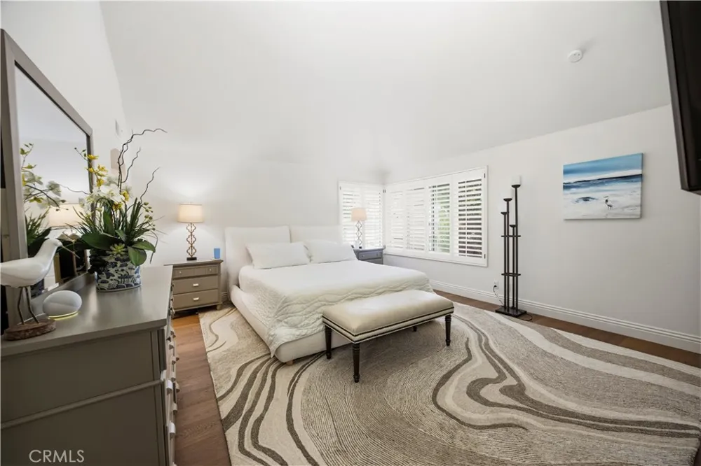 16 Lucerne Newport Beach, CA 92660