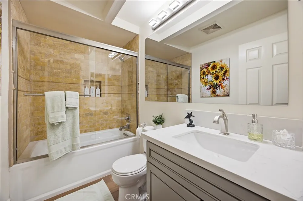 16 Lucerne Newport Beach, CA 92660