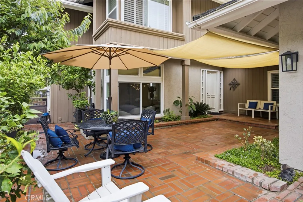 16 Lucerne Newport Beach, CA 92660