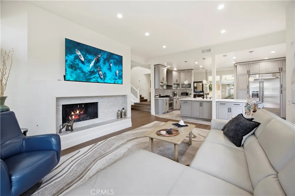 16 Lucerne Newport Beach, CA 92660