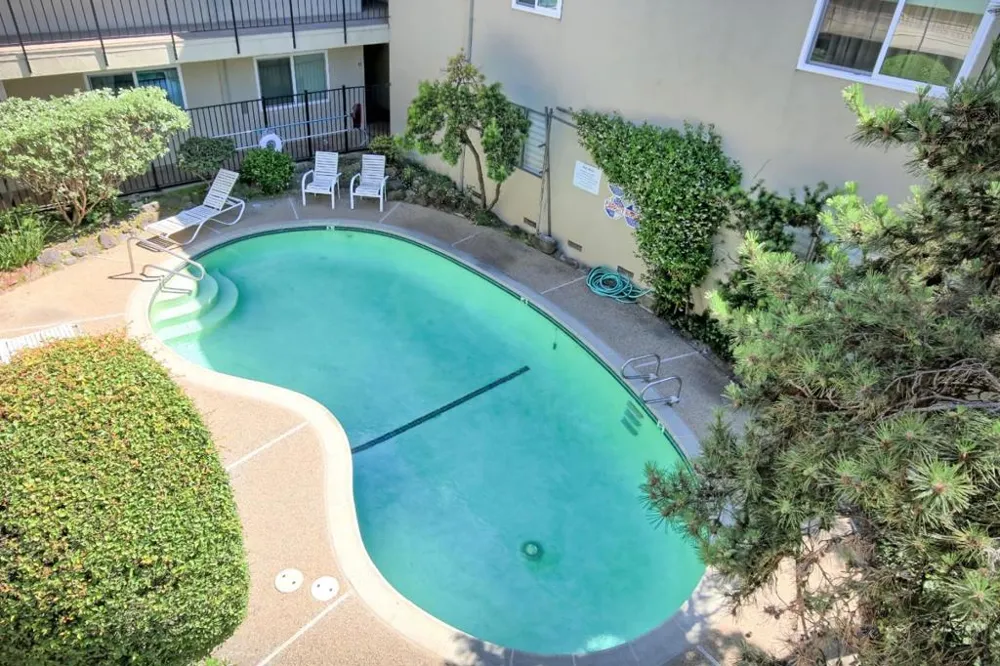 825 Balboa Avenue #205 Capitola, CA 95010