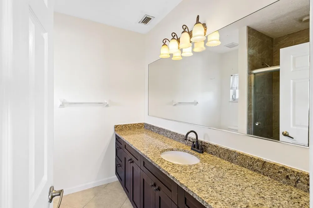 2127 SE Wild Meadow Circle Port St. Lucie, FL 34952
