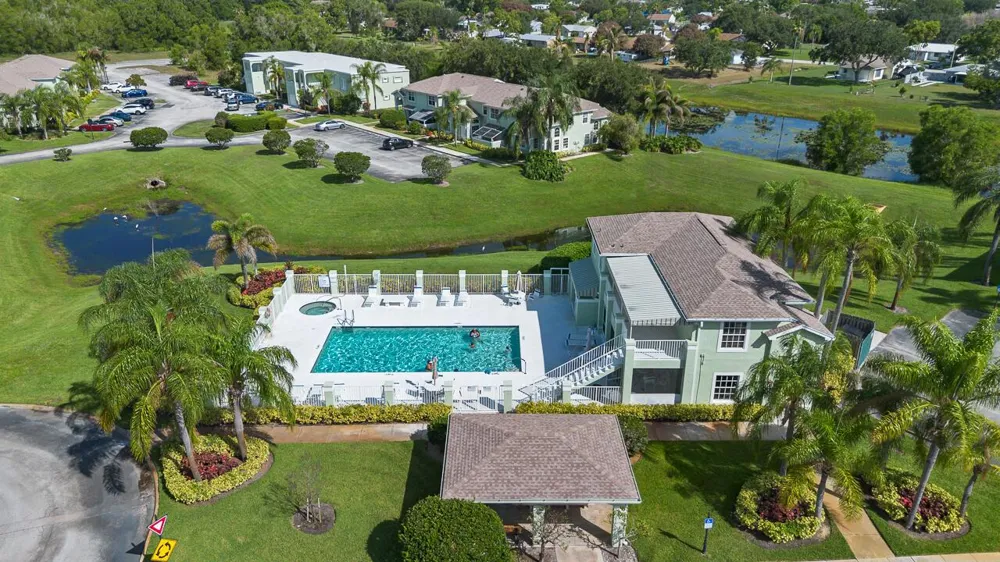 2127 SE Wild Meadow Circle Port St. Lucie, FL 34952