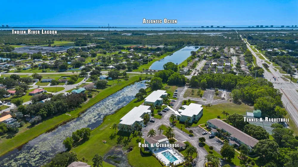 2127 SE Wild Meadow Circle Port St. Lucie, FL 34952
