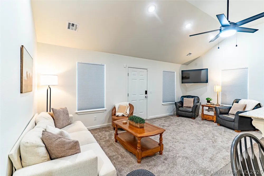 1602 S Hickory Street Bristow, OK 74010
