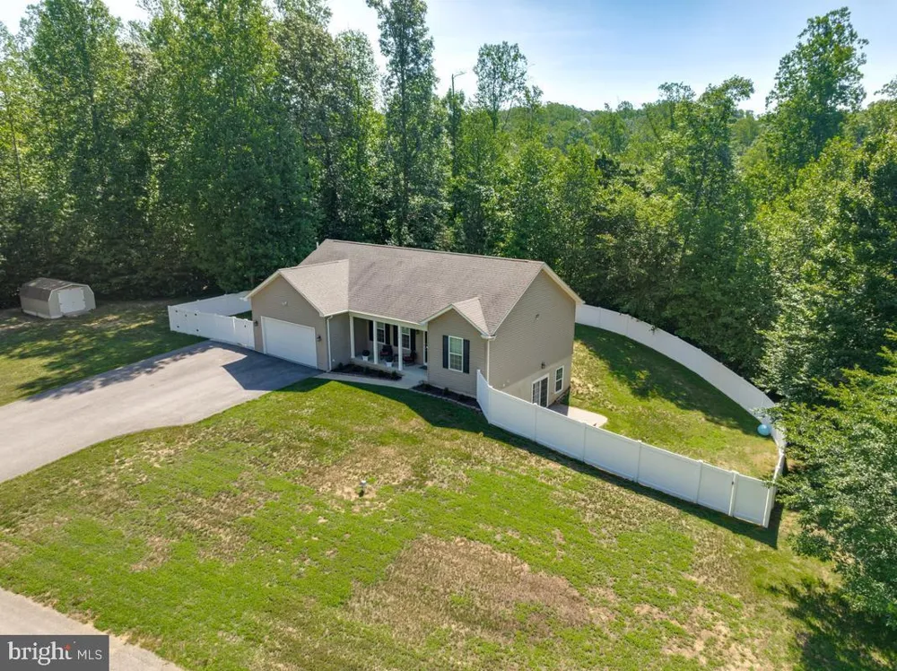 7098 QUICKTREE PLACE Hughesville, MD 20637